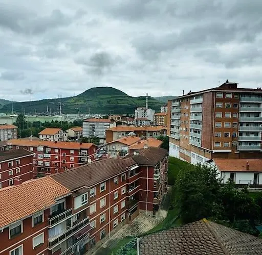 Apartment Retreat, Playa 5 Mins, Wifi Gratis Muskiz