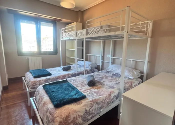 Retreat, Playa 5 Mins, Wifi Gratis Apartment *