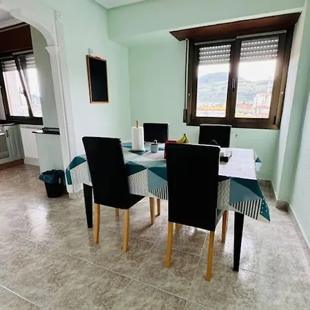 Retreat, Playa 5 Mins, Wifi Gratis *